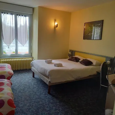 Au Bredons Oda ve Kahvaltı Murat (Cantal)