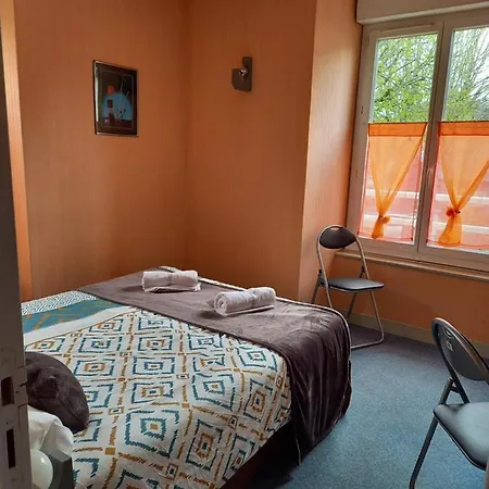 Au Bredons Bed & Breakfast