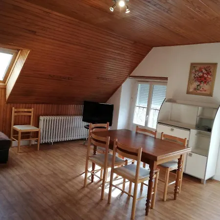 Oda ve Kahvaltı Au Bredons